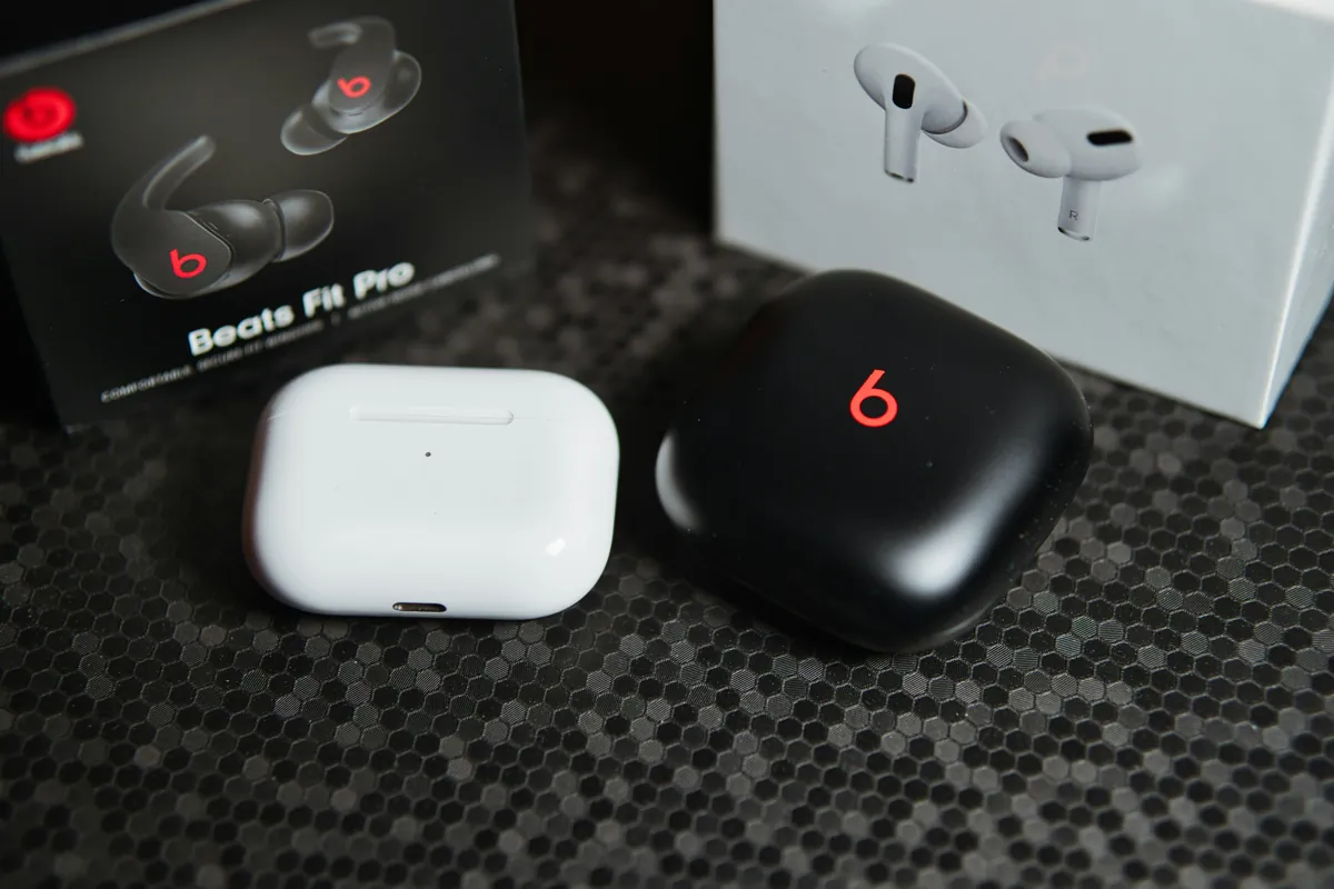 Beats Studio Buds+ con cancellazione attiva del rumore e modalità Trasparenza