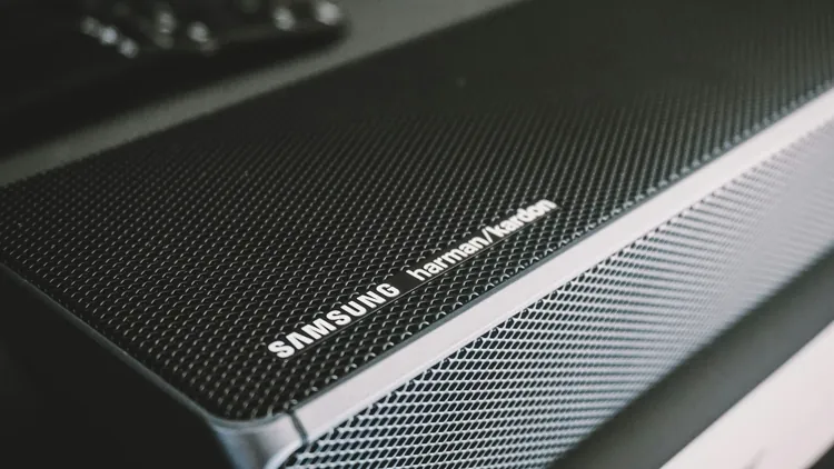 Samsung OLED 4K S95 image 3 - black Samsung portable speaker